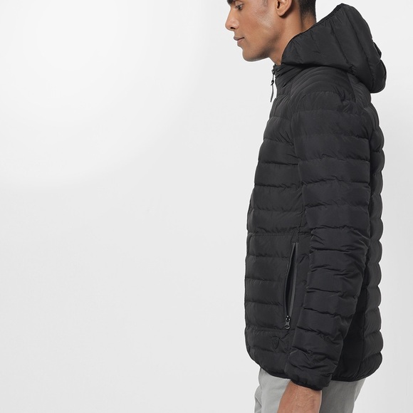 Self heating jacket - Picture 3 of 7